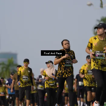 Runner Photo 6479697