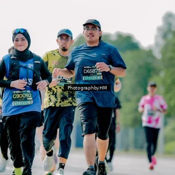 Runner Photo 6479702
