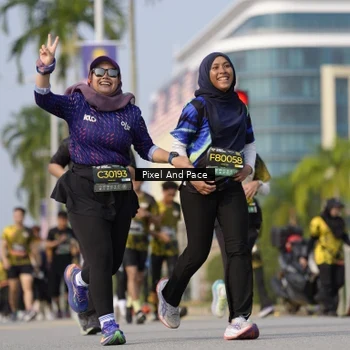 Runner Photo 6479754