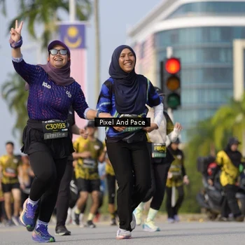 Runner Photo 6479764