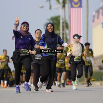 Runner Photo 6479769