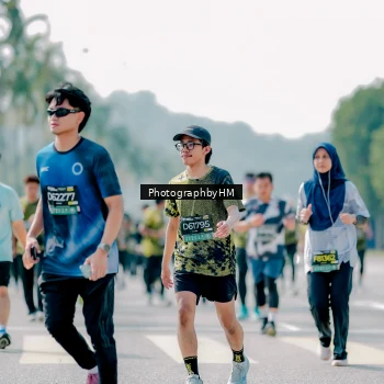 Runner Photo 6479770