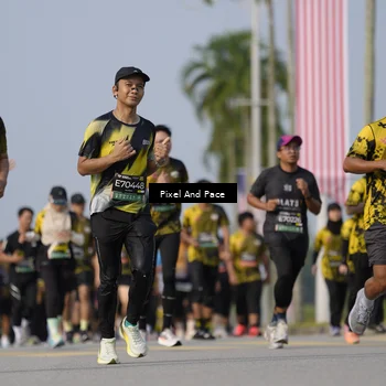 Runner Photo 6479838