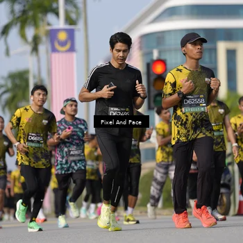 Runner Photo 6479883