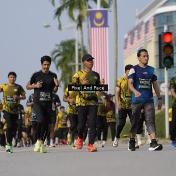 Runner Photo 6479900