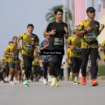 Runner Photo 6479925