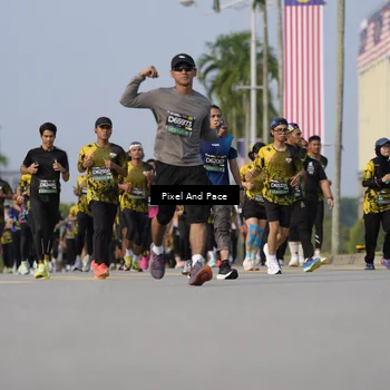 Runner Photo 6479974