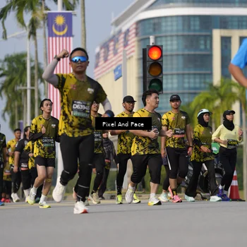 Runner Photo 6479998