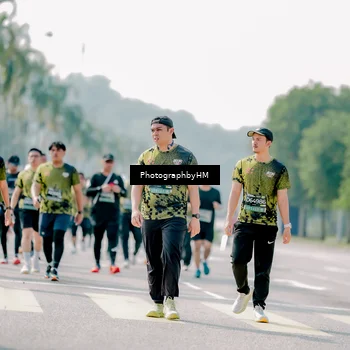 Runner Photo 6480006