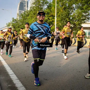 Runner Photo 6480010