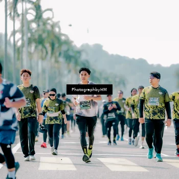 Runner Photo 6480018
