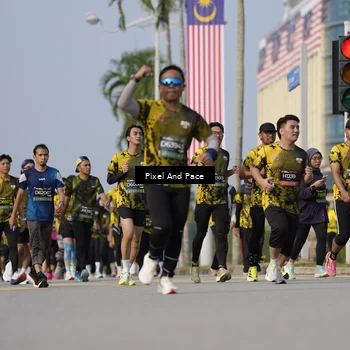 Runner Photo 6480022