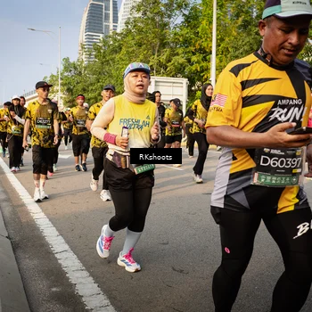 Runner Photo 6480053