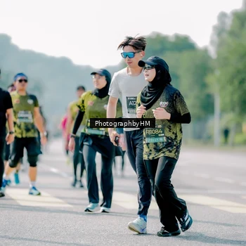 Runner Photo 6480080