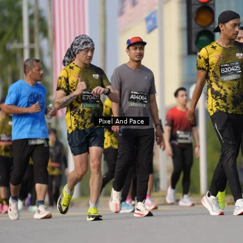Runner Photo 6480085