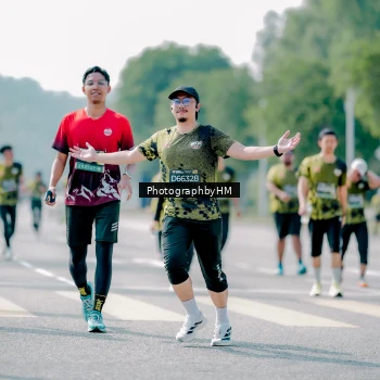 Runner Photo 6480087