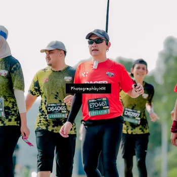Runner Photo 6480095