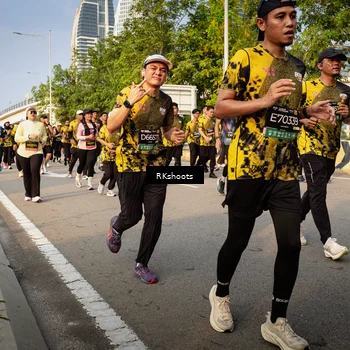 Runner Photo 6480106