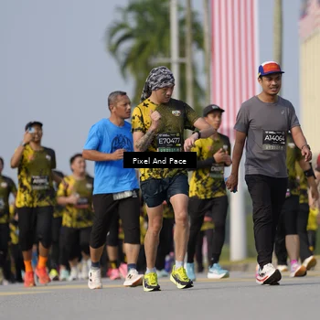 Runner Photo 6480108