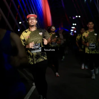 Runner Photo 6480113