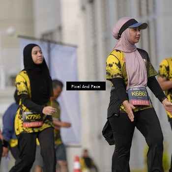 Runner Photo 6480168