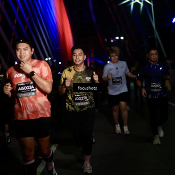 Runner Photo 6480203