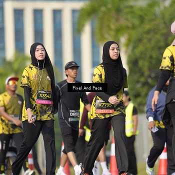 Runner Photo 6480204