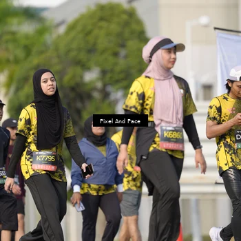 Runner Photo 6480205
