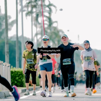 Runner Photo 6480252