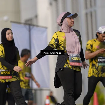 Runner Photo 6480259