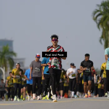 Runner Photo 6480272