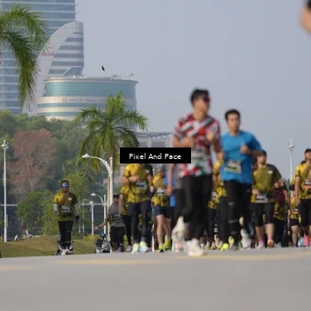 Runner Photo 6480283