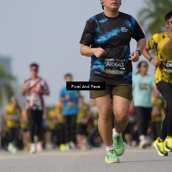 Runner Photo 6480298