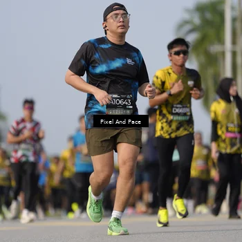 Runner Photo 6480306