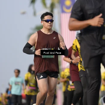 Runner Photo 6480337