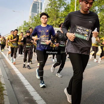 Runner Photo 6480345