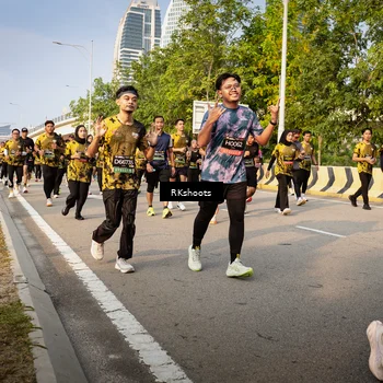 Runner Photo 6480364