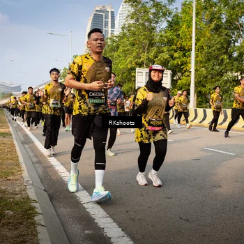 Runner Photo 6480376