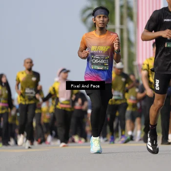 Runner Photo 6480413