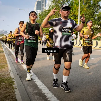 Runner Photo 6480415