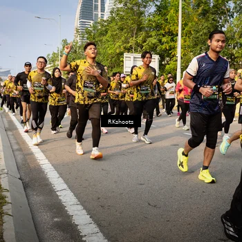 Runner Photo 6480419