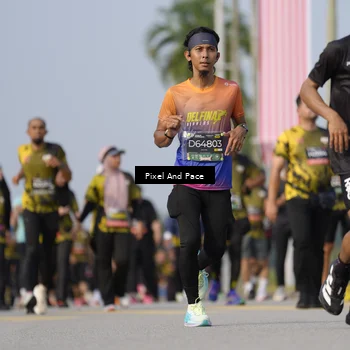 Runner Photo 6480422