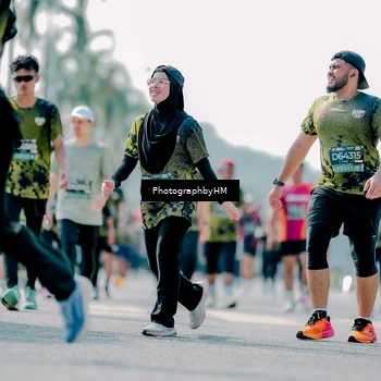 Runner Photo 6480424