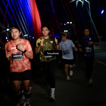 Runner Photo 6480428