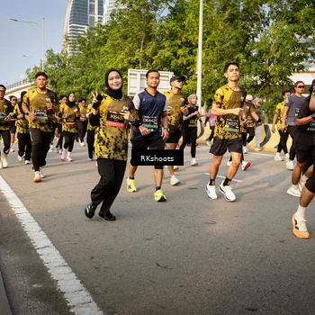 Runner Photo 6480429