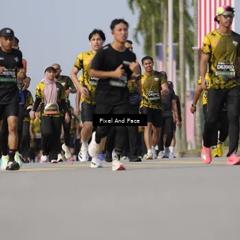 Runner Photo 6480457