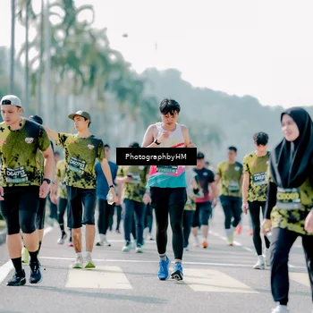 Runner Photo 6480460