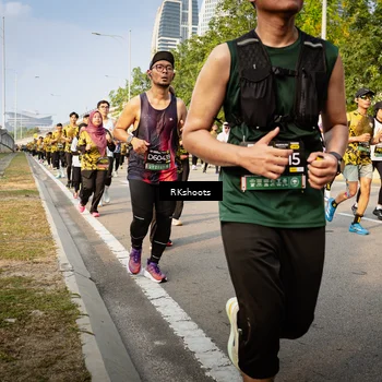 Runner Photo 6480465