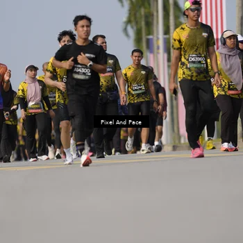 Runner Photo 6480471