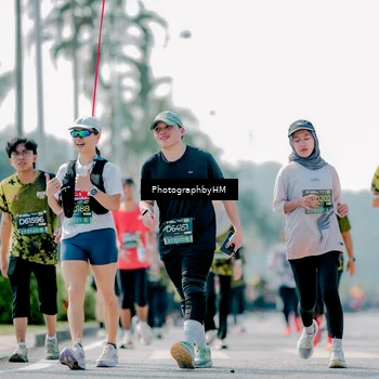 Runner Photo 6480473